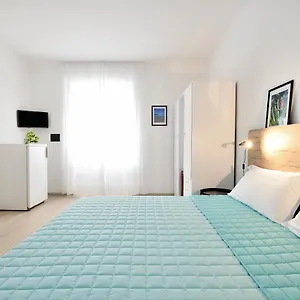 florida-casa-vacanze.hotelsalgherosardinia.com/